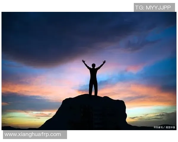 杜锐的成长之路:从平凡到卓越的奋斗故事与人生启示 杜锐的成长之路:从平凡到卓越的奋斗故事与人生启示