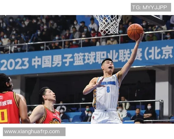 方硕的篮球之路:从青涩少年到职业赛场的闪耀明星 方硕的篮球之路:从青涩少年到职业赛场的闪耀明星