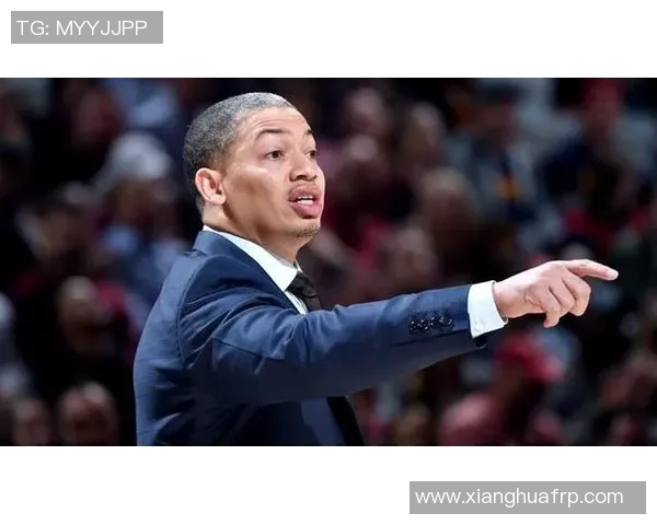 快船主教练泰伦·卢调整阵容策略,助球队连胜收获复苏 快船主教练泰伦·卢调整阵容策略,助球队连胜收获复苏